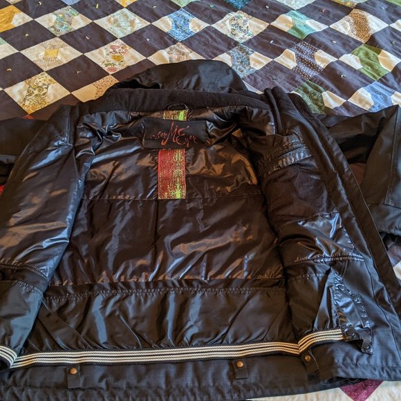 Obermeryer Insulated Weatherproof Ski Coat, Size 12 - Picture 6 of 13